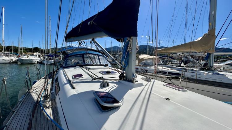 dufour-455-gl-19-68d41149837d0368138535.jpg