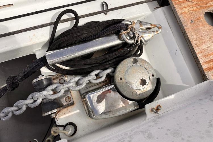 Anchor chain and winch system on a 2016 Fountaine Pajot Ipanema 58 yacht.