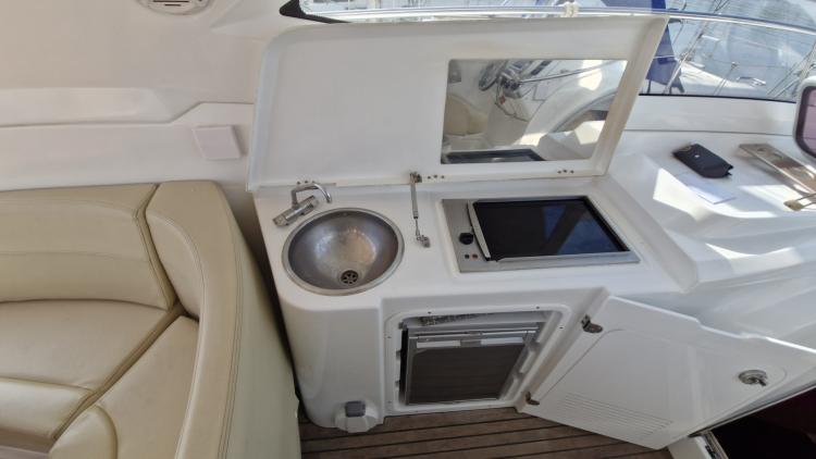 beneteau-monte-carlo-32-my-bateau-marseille-14-68f35aec5bbda122414836.jpg