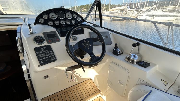 bavaria-38-sport-my-bateau-3-67f77dae334a1539104209.jpg