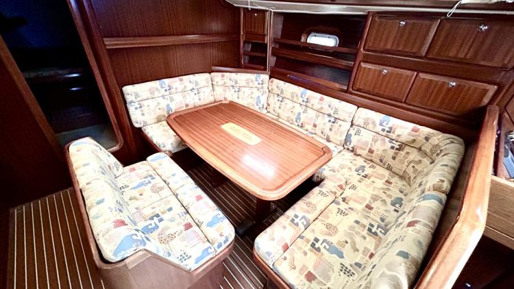 my-bateau-bavaria-42-9-6824a1b89cd9f949058998.jpg